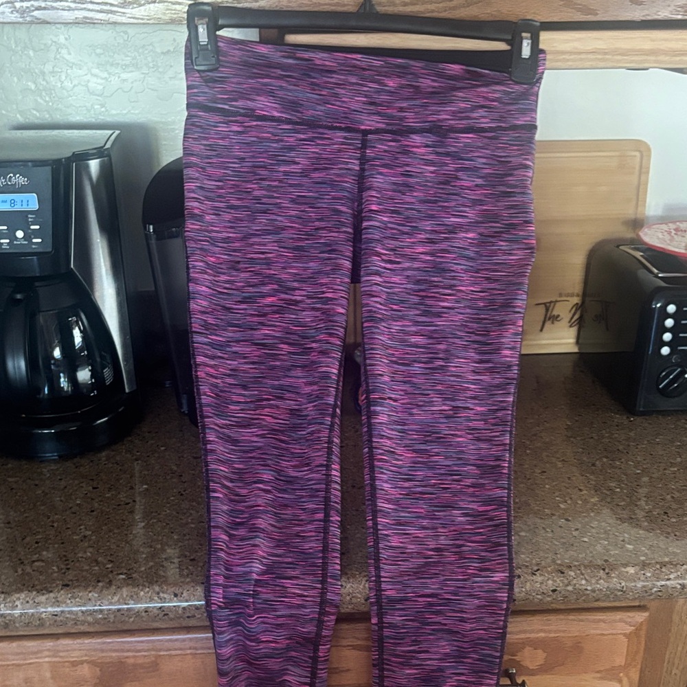 Very stylish purple leggings